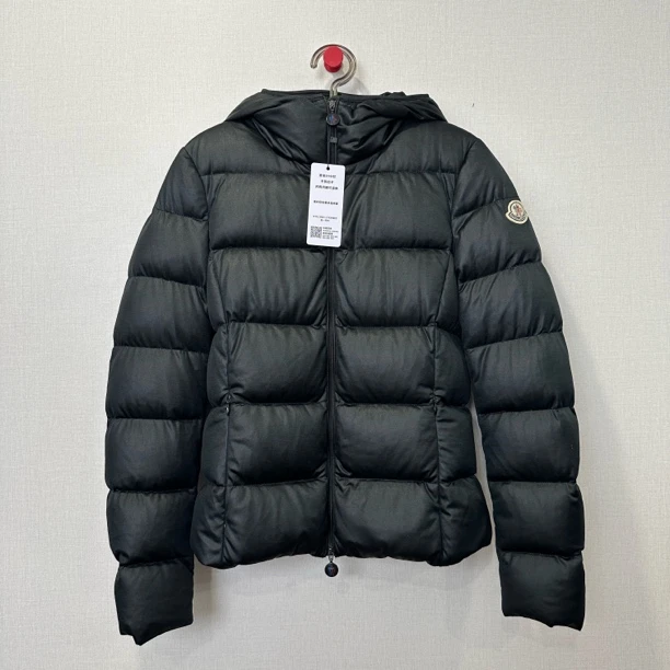 99新 MONCLER 袖标羽绒服/尺码2/衣长56胸围96/11676