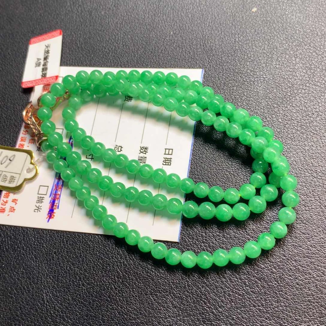 翡翠未镶嵌颈饰项链