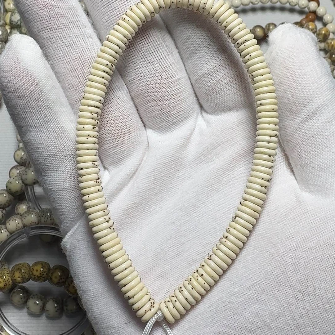 手串星月菩提原生态原白卡7泥鳅背手持