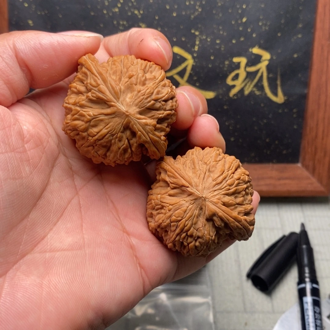 文玩核桃吊坠磨盘