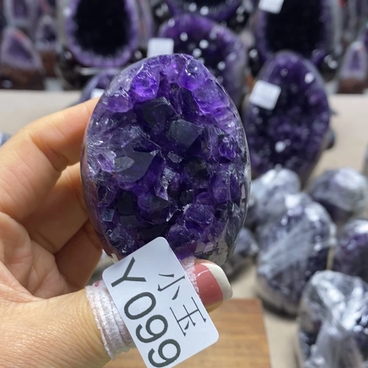 未镶嵌水晶大型摆件（非配饰）摆件