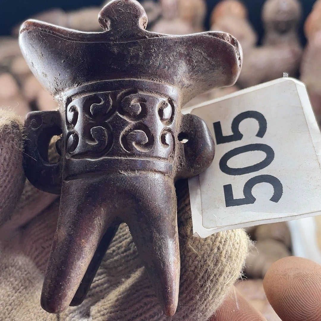 和田玉（糖玉）未镶嵌挂件