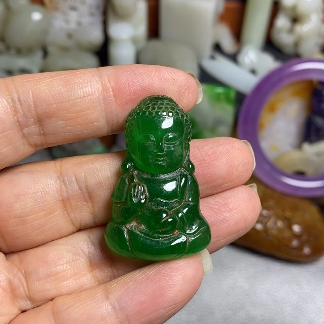颈饰未镶嵌和田玉（糖玉）