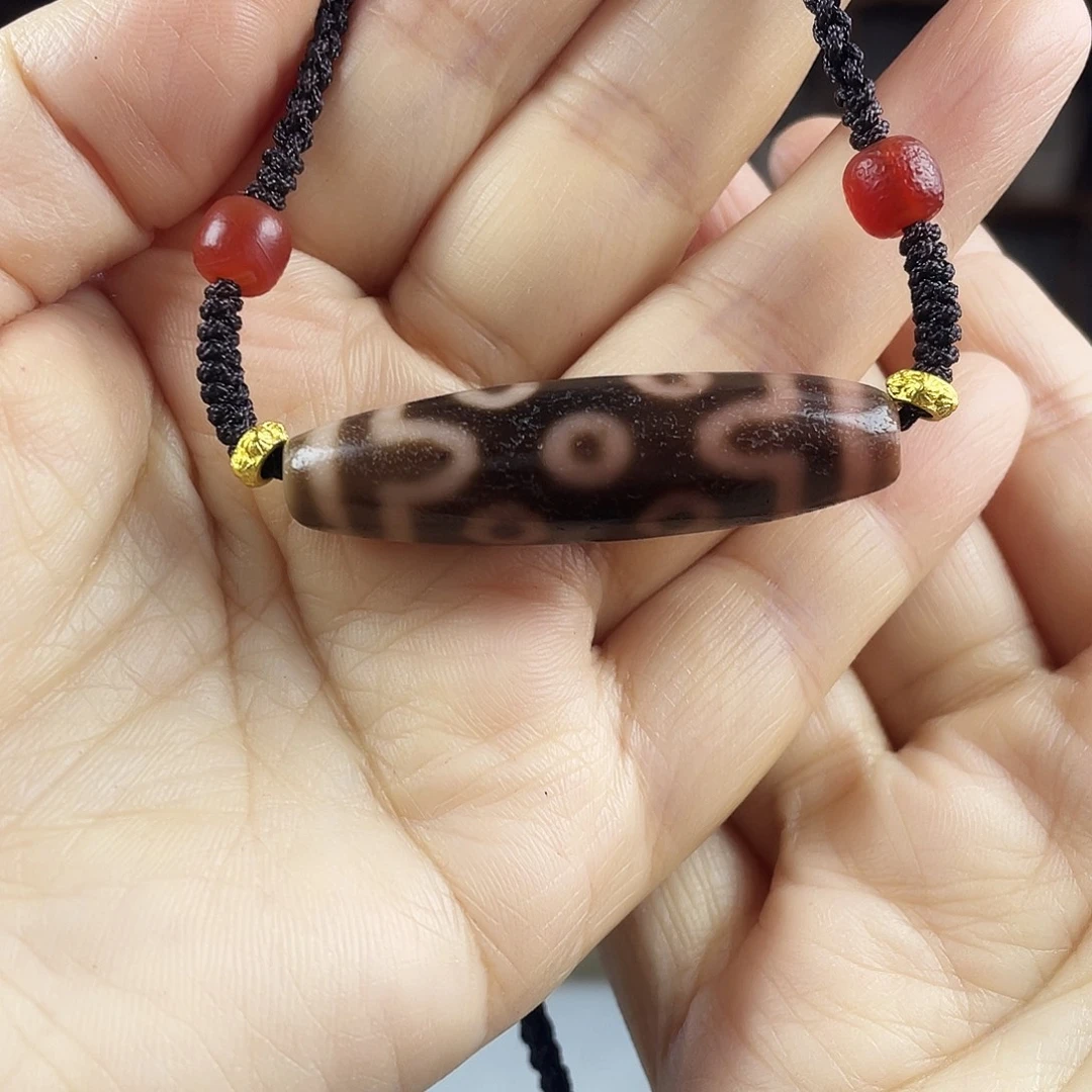 玛瑙/玉髓合金颈饰曲贡