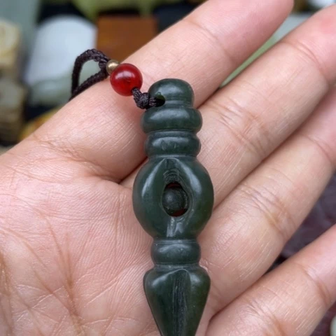 和田玉未镶嵌颈饰8