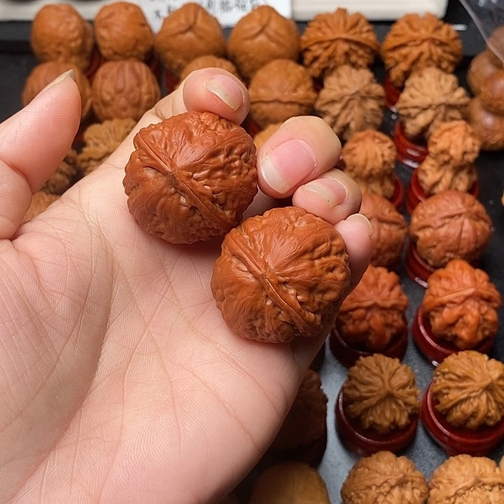 吊坠文玩核桃虎王