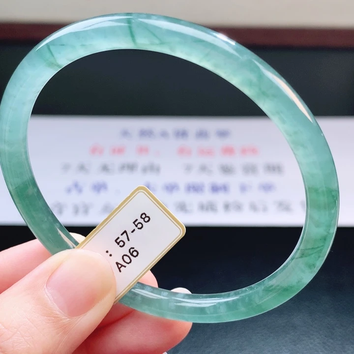 翡翠未镶嵌手镯翡翠手镯34