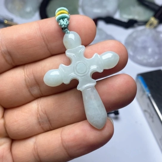 颈饰未镶嵌翡翠翡翠