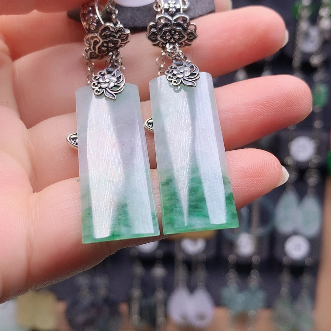 时***梭翡翠银S925镶嵌耳饰