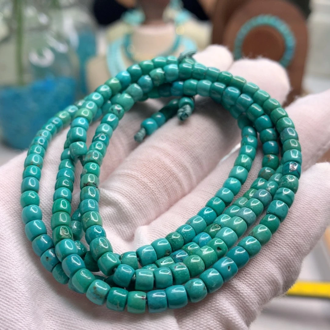 绿松石未镶嵌饰品