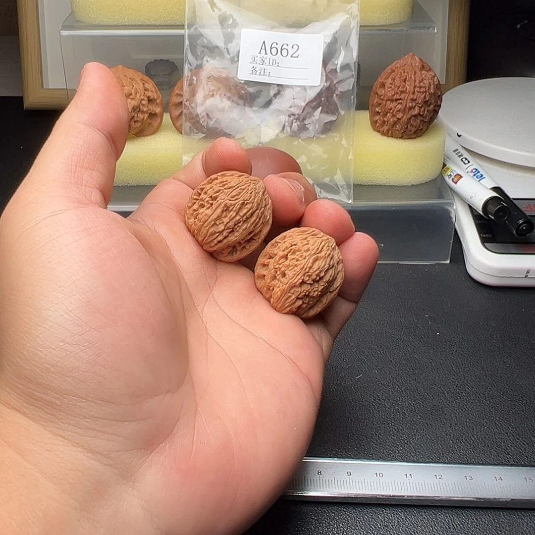 雨***.手串/手链核桃A662绣球28尺全品