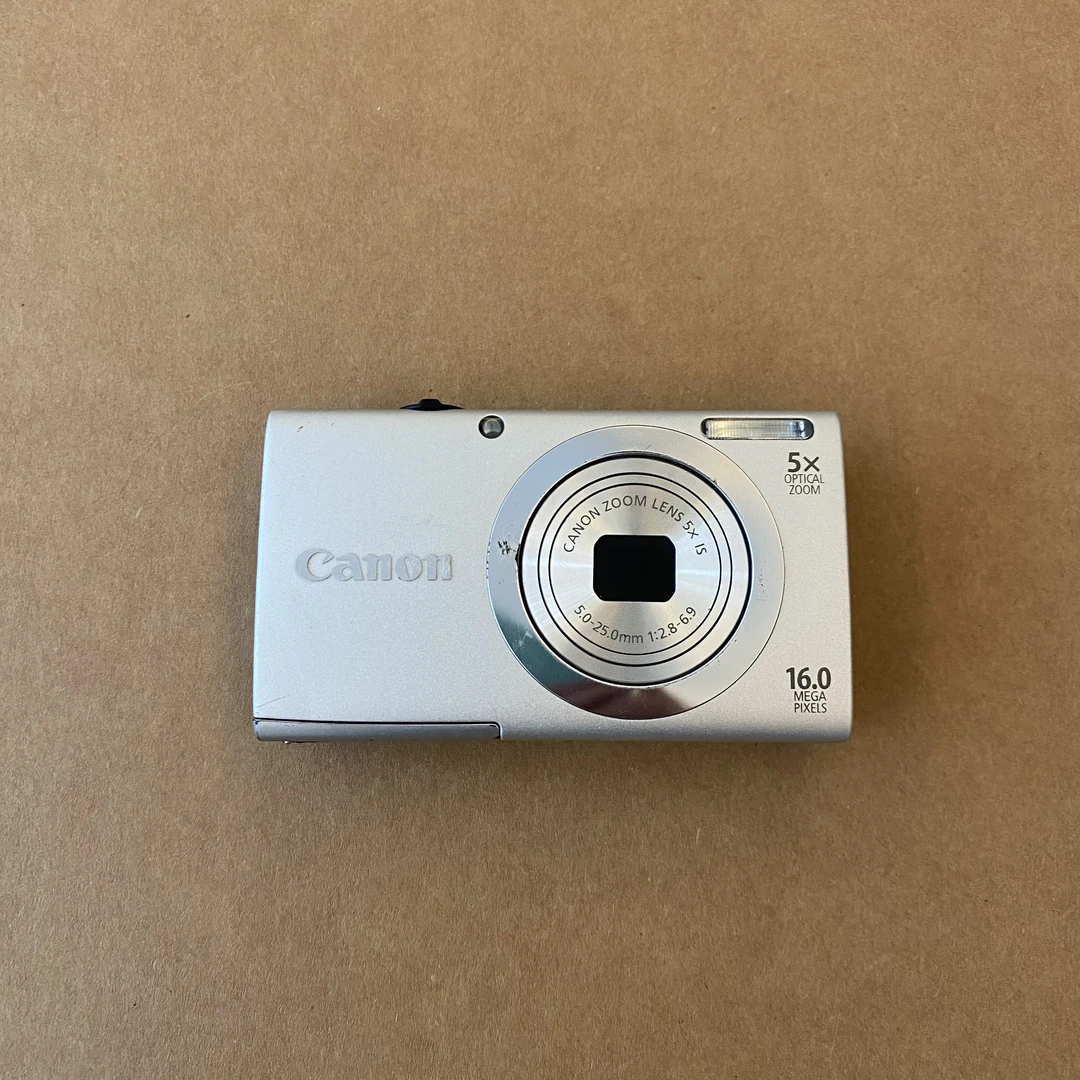 95新 Canon/佳能 a2400 屏幕轻微压纹 1600万像素5倍光学变焦