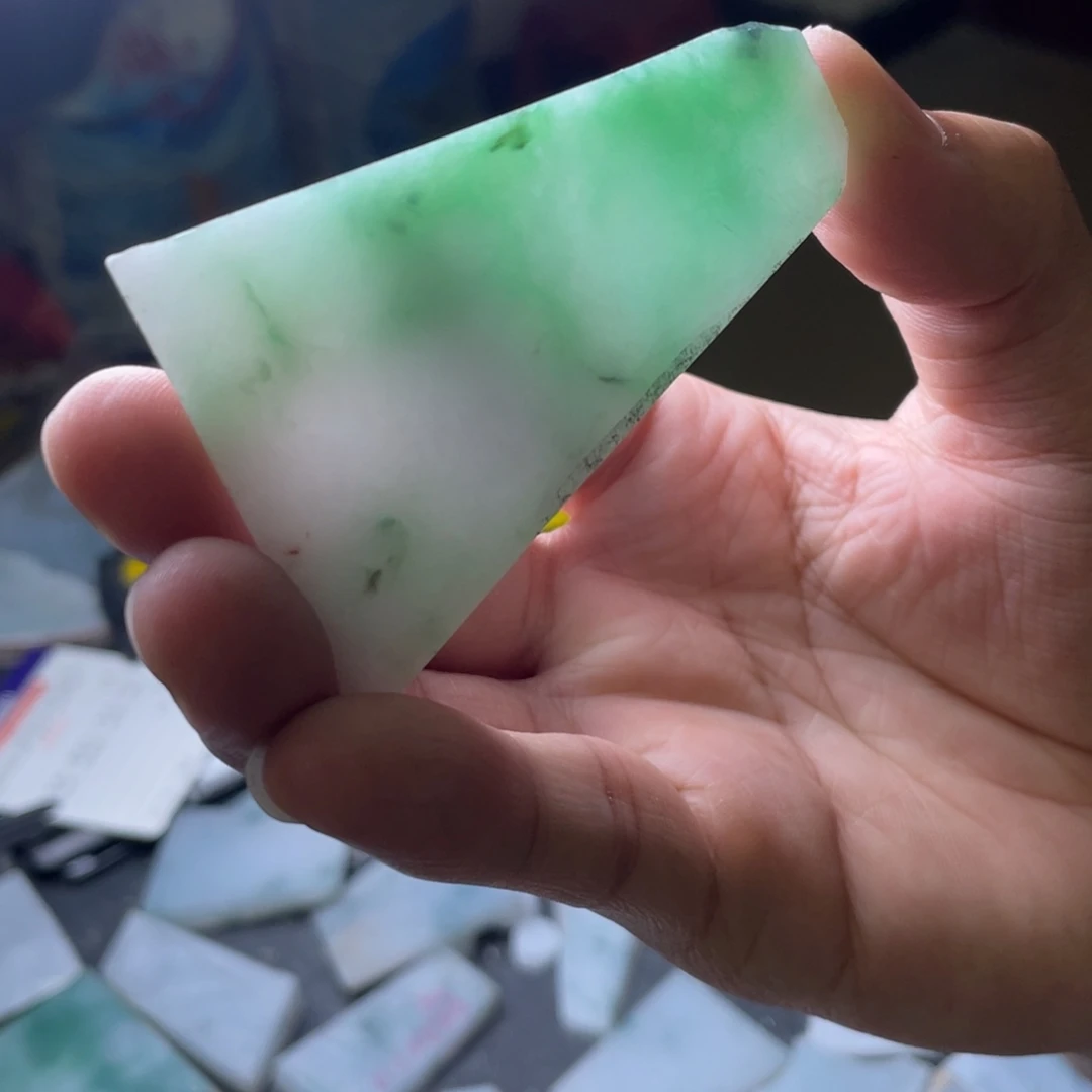 未镶嵌定制翡翠