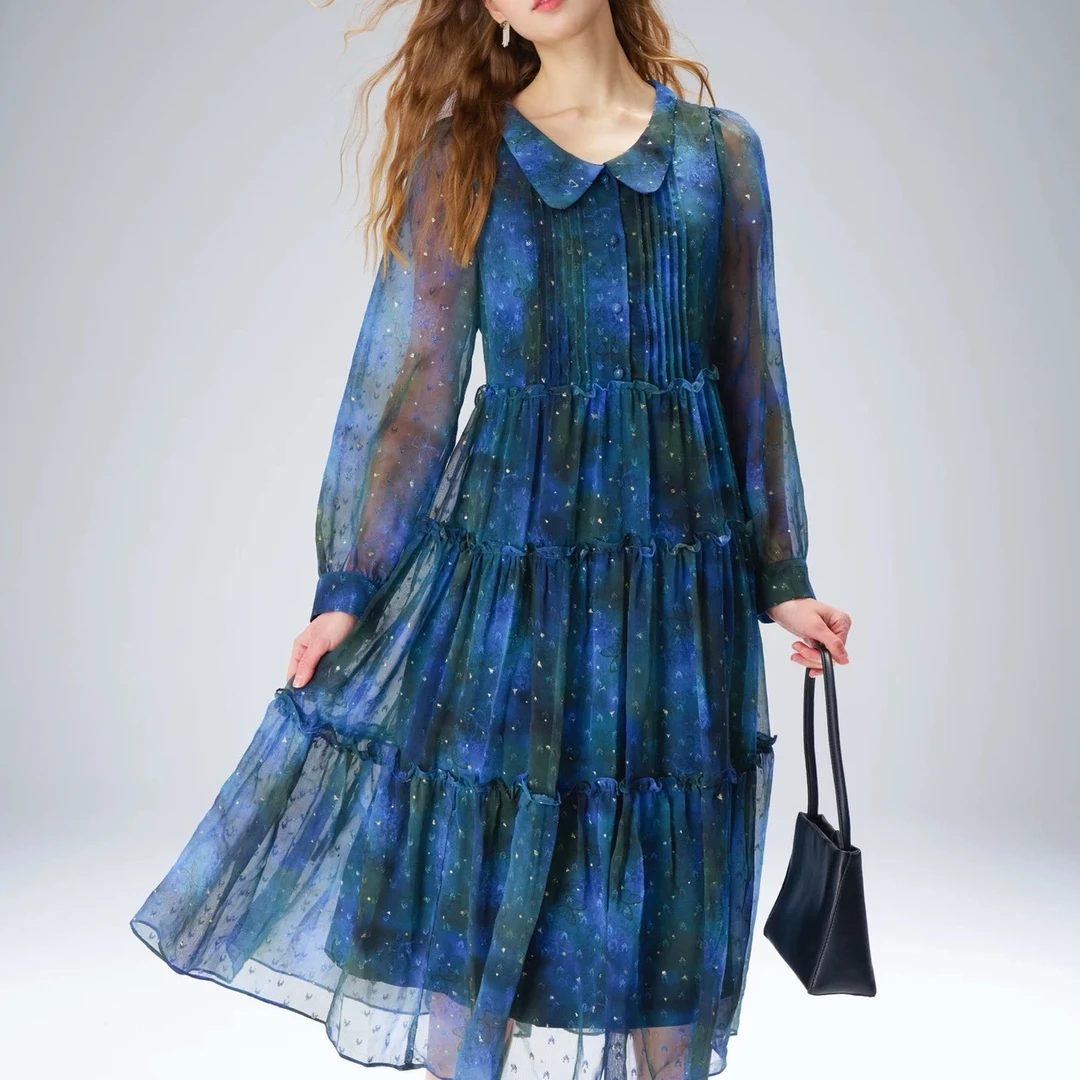 艾米莉的神秘花园绣金丝碎花连衣裙女2024秋冬新款大码女装仙气裙