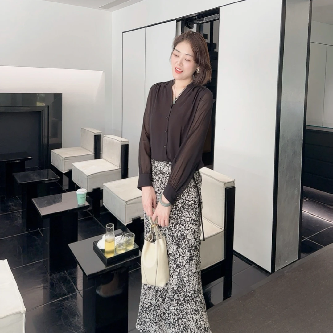 火桐hooton 铂金系列 侘寂禅意 双层真丝乔其V领上衣YT3099