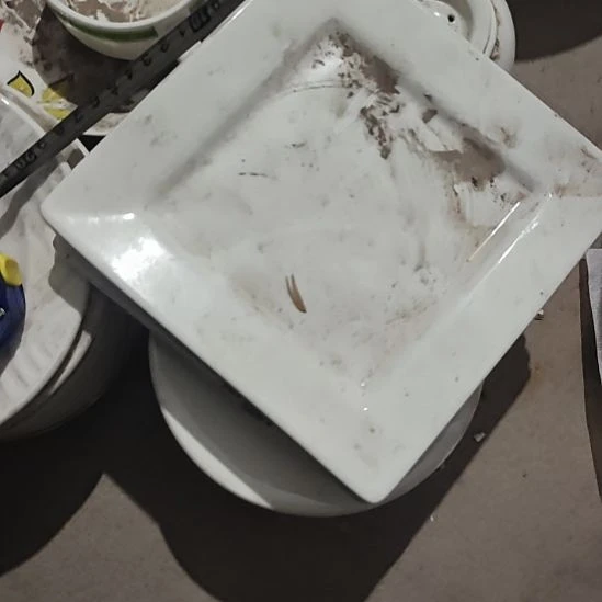 瓷发三个方盘，口径18.5