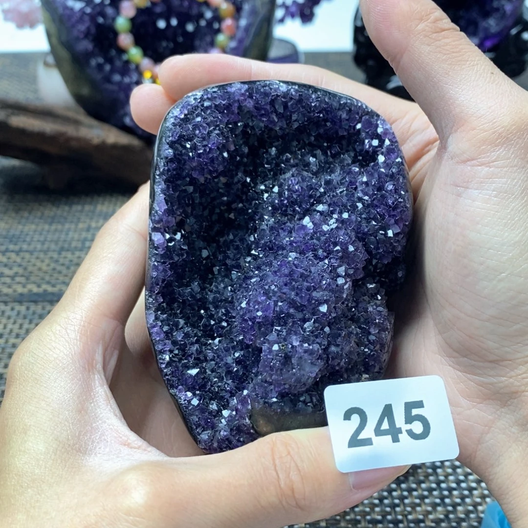 紫晶大型摆件（非配饰）未镶嵌