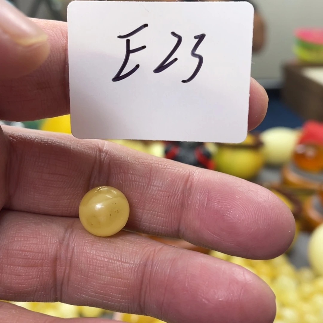 手链琥珀未镶嵌多样性发，发其中一件