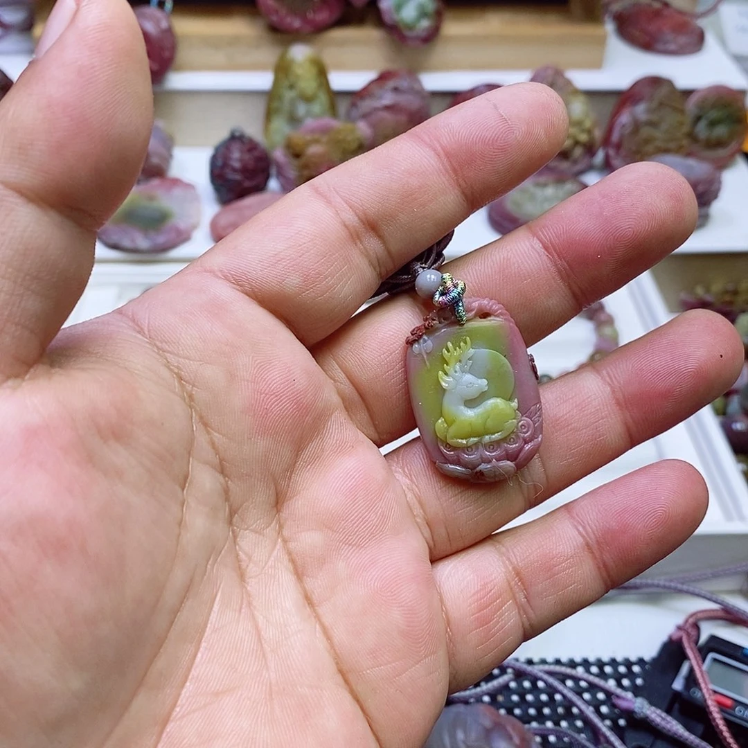 玛瑙/玉髓盐源玛瑙未镶嵌