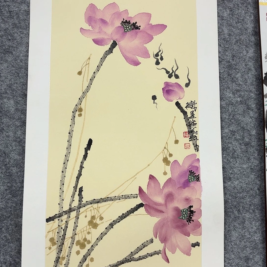 国画手绘花鸟国画作……