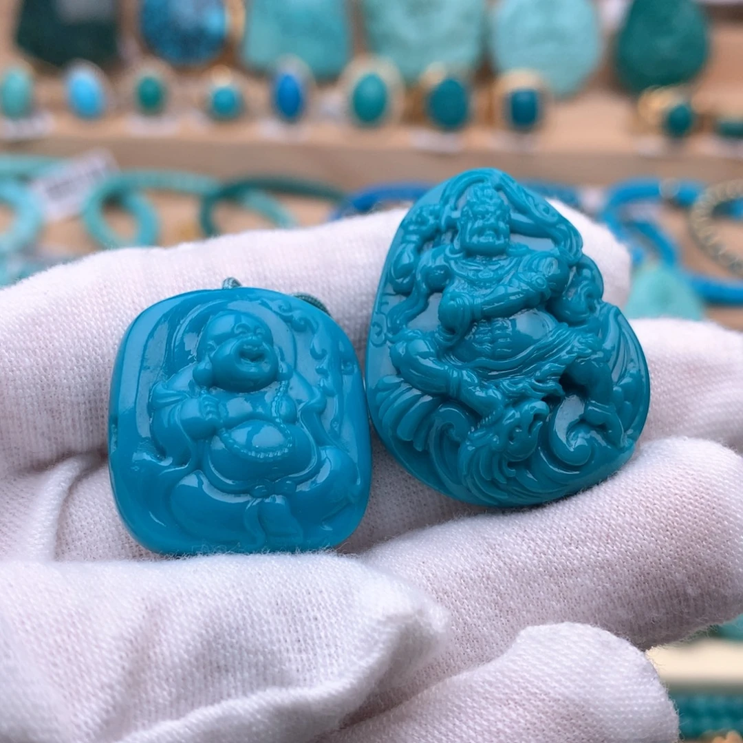 ****溪绿松石未镶嵌珠宝奇石