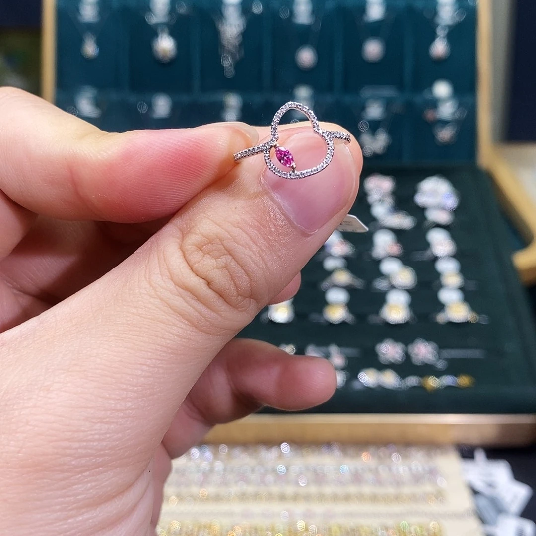 钻石戒指/指环18K金镶嵌戒指