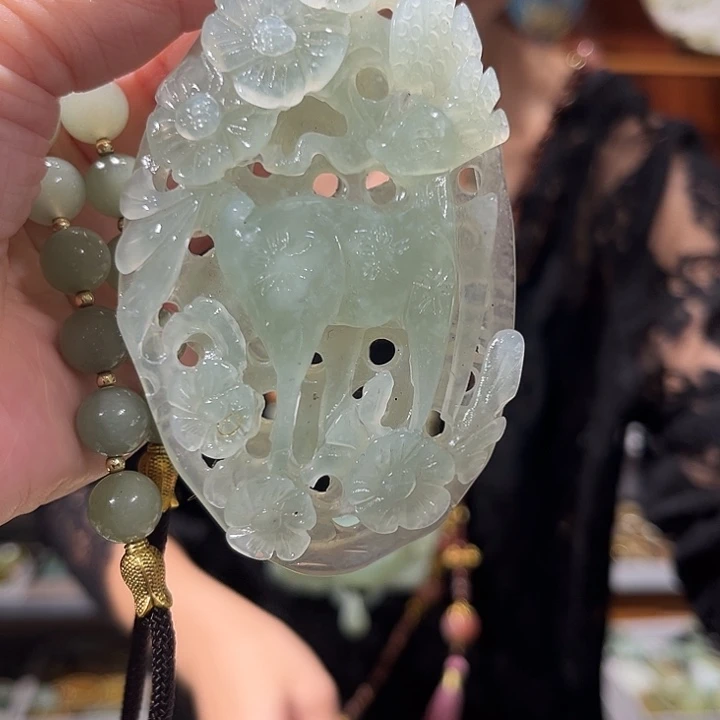 未镶嵌岫玉毛衣链