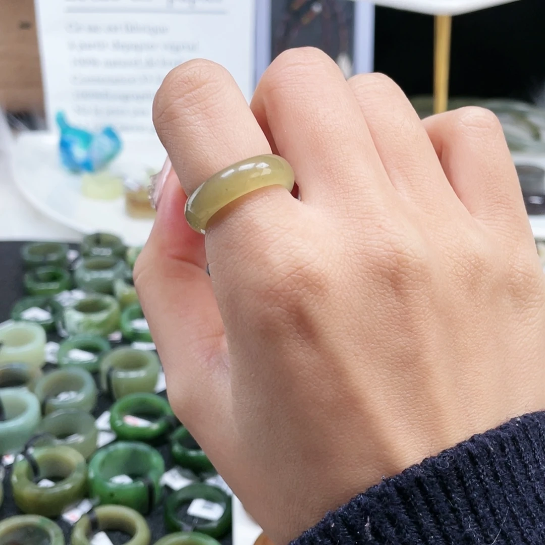 和田玉未镶嵌戒指P95蜂蜜水细条16.7不退换