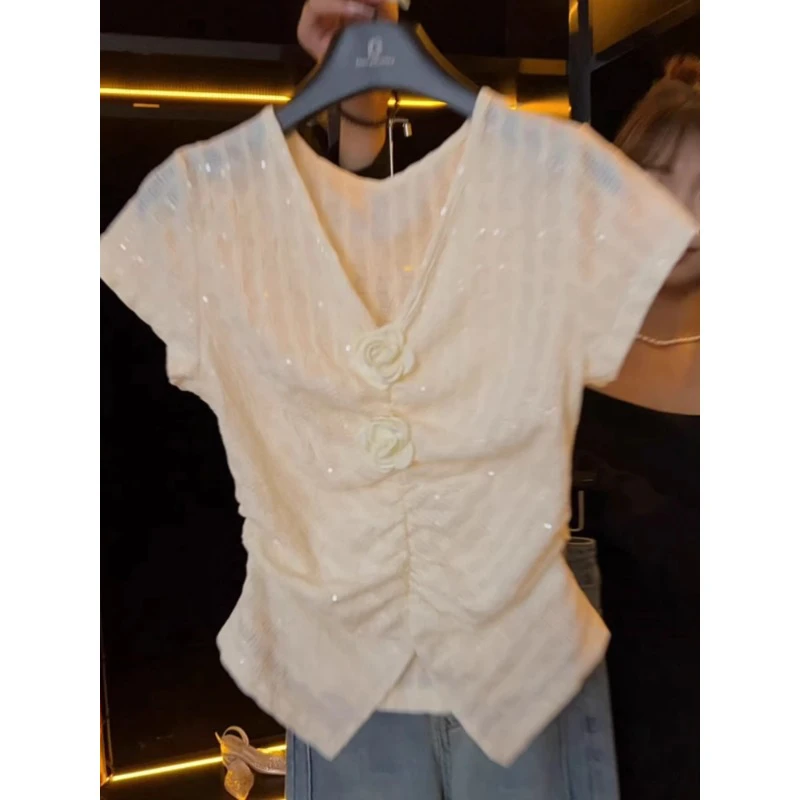 设计感V领立体花朵短袖t恤女2025夏季新款不规则修身显瘦百搭上衣