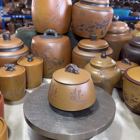 紫砂茶叶罐。。。。。。。。