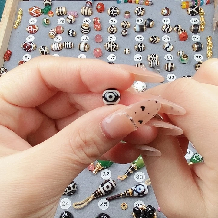 玛瑙/玉髓未镶嵌饰品