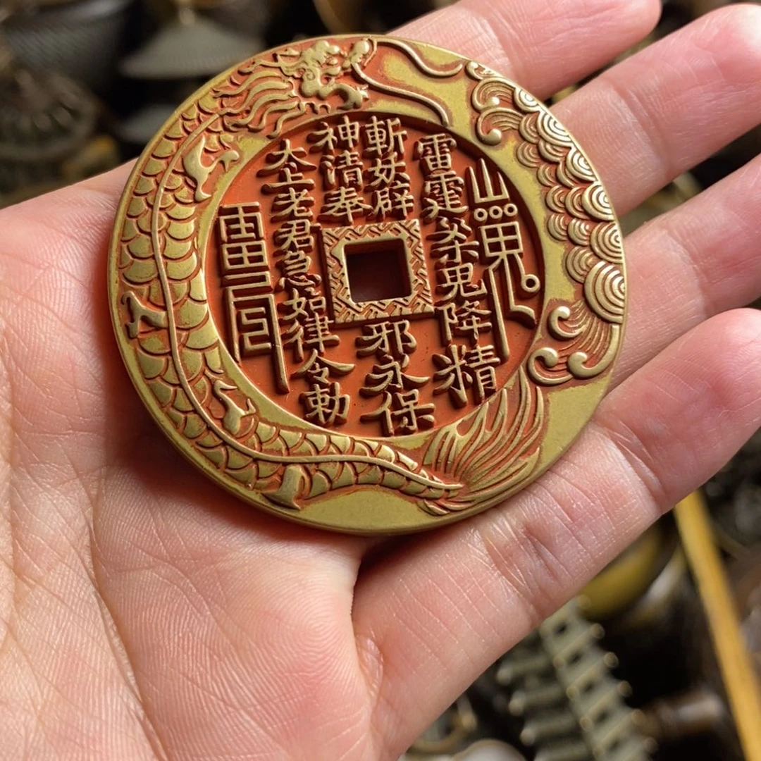 精美铜器做工精良