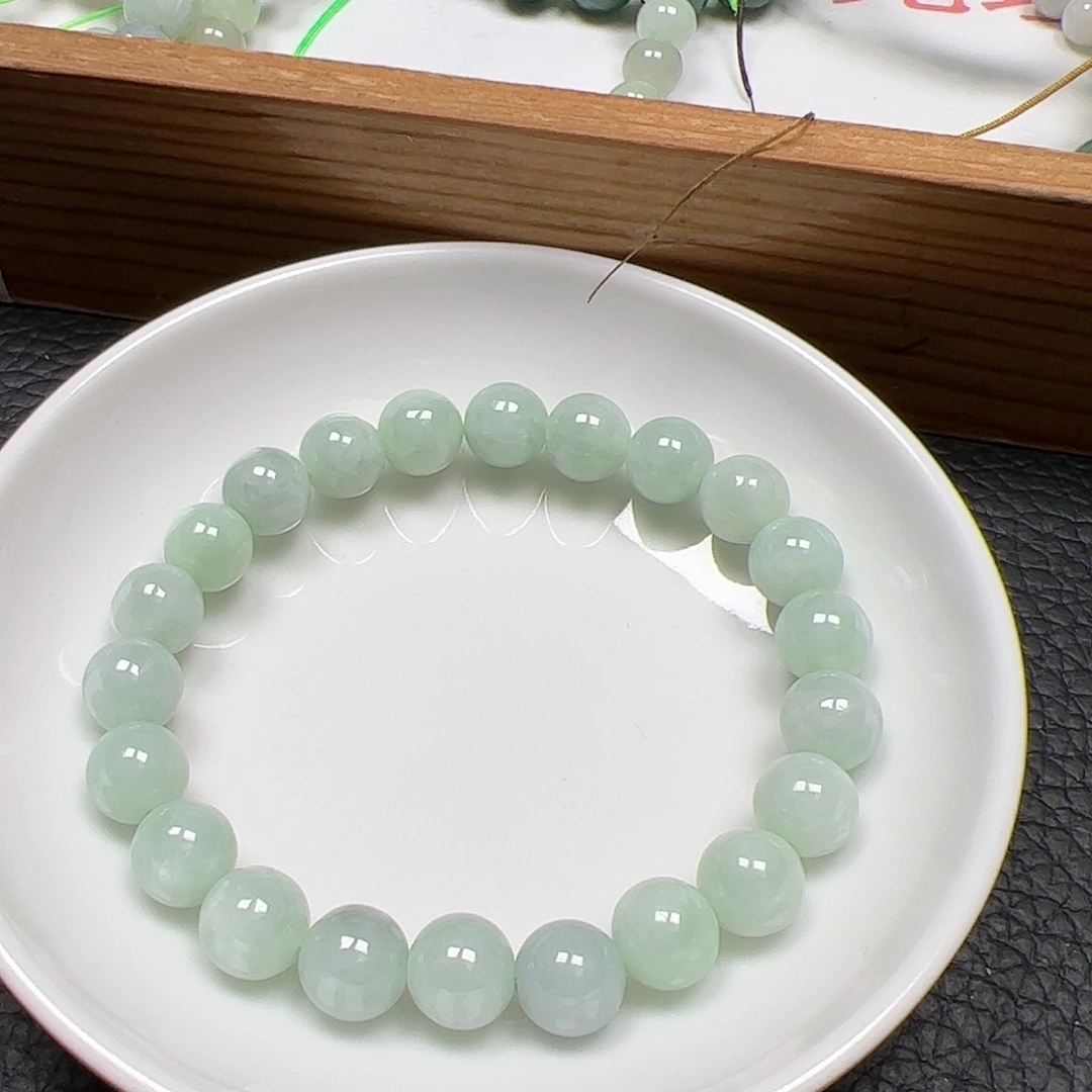【闪购商品】未镶嵌手链翡翠大*卡8++