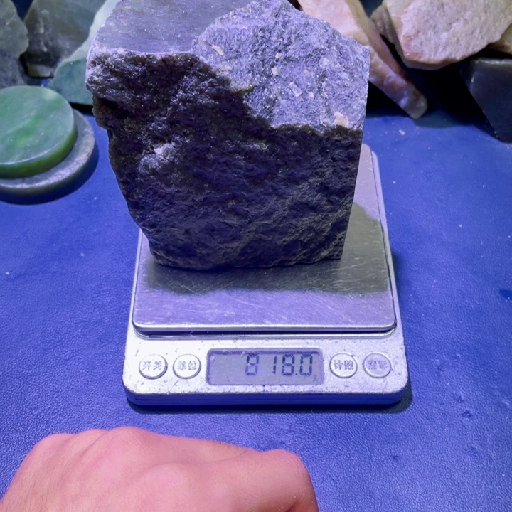 未镶嵌和田玉（糖玉）珠宝半成品