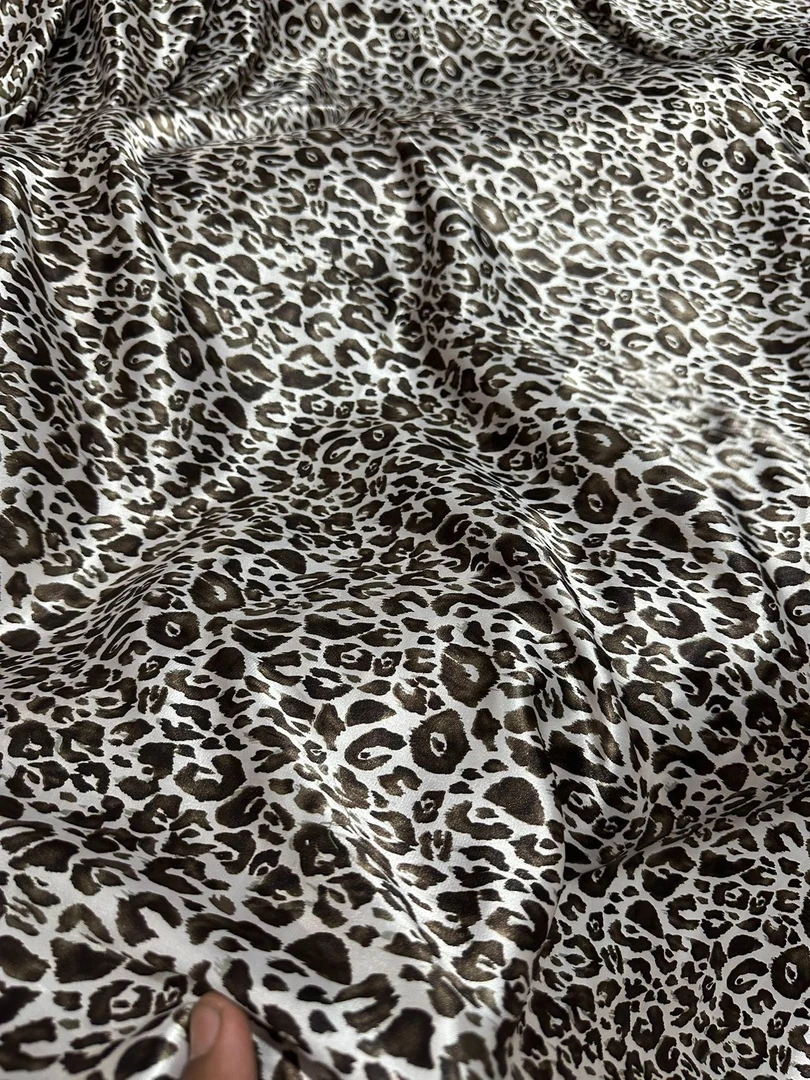 TIGIR GULLUK TAWA 布料