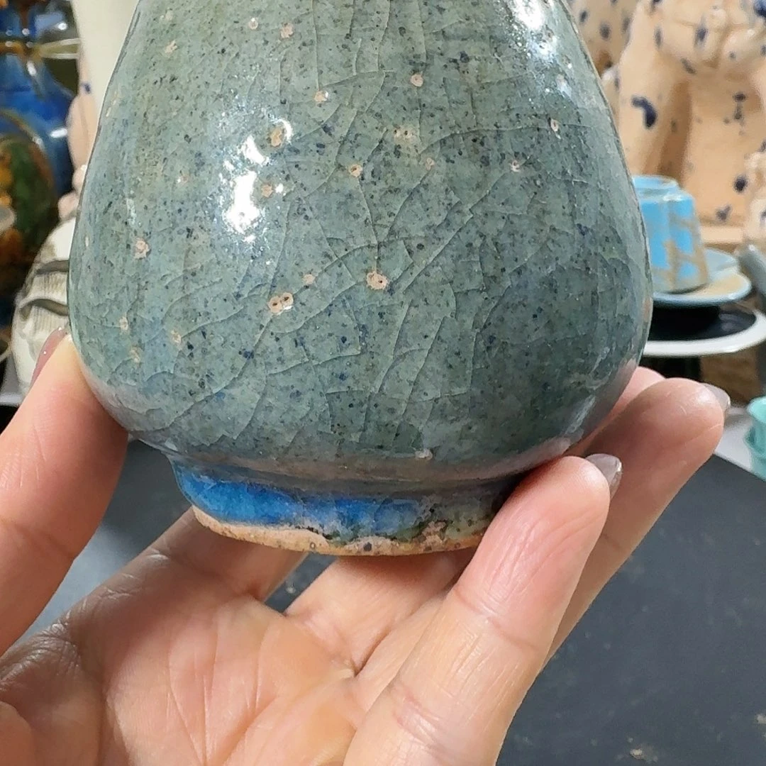 瓷片器形美观大方典雅