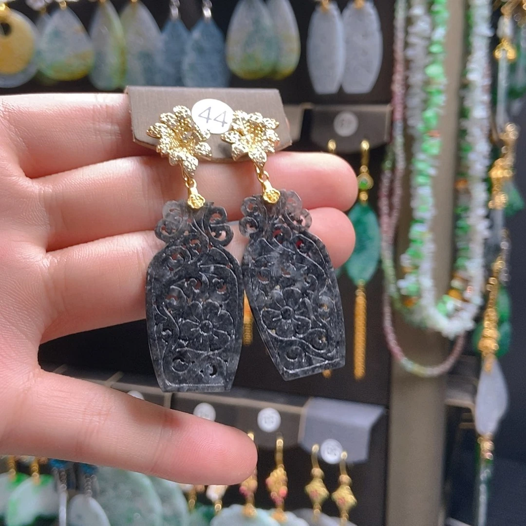 翡翠未镶嵌耳饰翡翠