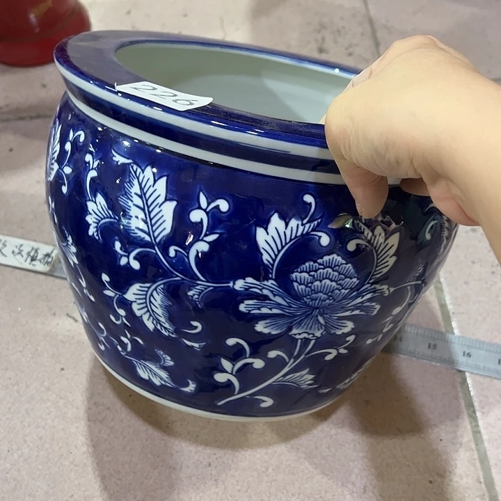 瓷片瑕。。。。。。。。。。。。。。。。