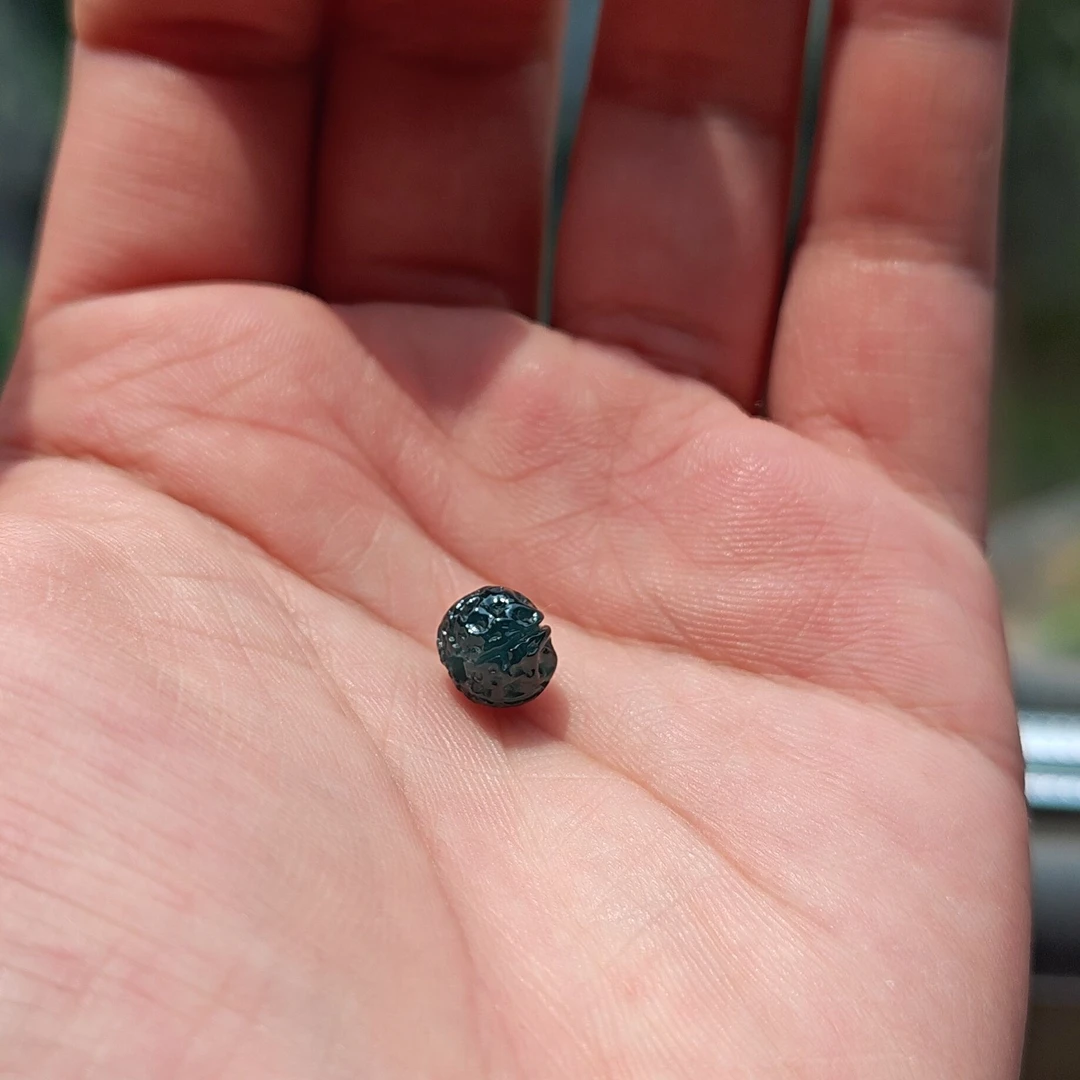 翡翠雕刻老树王小金刚复刻8.6x7.2