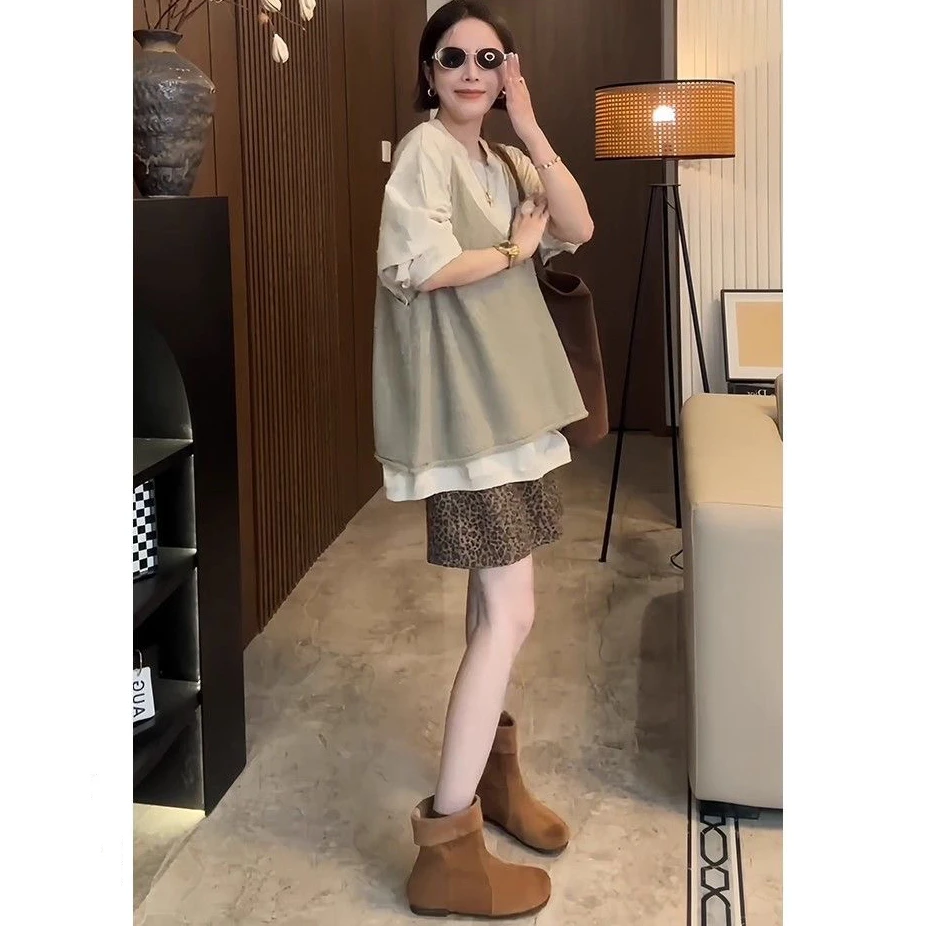 休闲显瘦纯色圆领长袖打底上衣女叠穿针织马甲豹纹半身裙三件套新