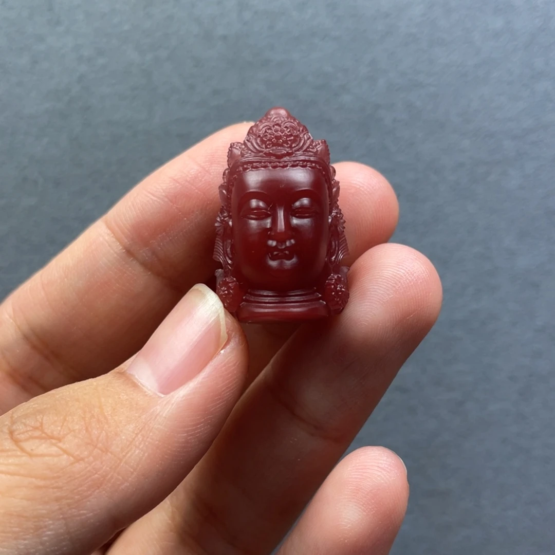 未镶嵌配饰南红玛瑙观音