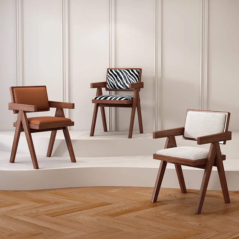 实木餐椅家用中古风昌迪加尔椅侘寂风软包扶手靠背椅休闲藤编椅子