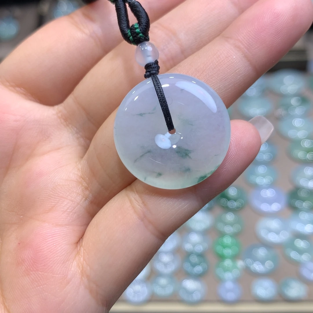 翡翠未镶嵌颈饰平安扣23.5*5.1