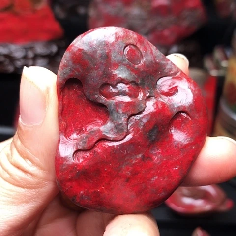 昌化鸡血石昌化鸡血石原石