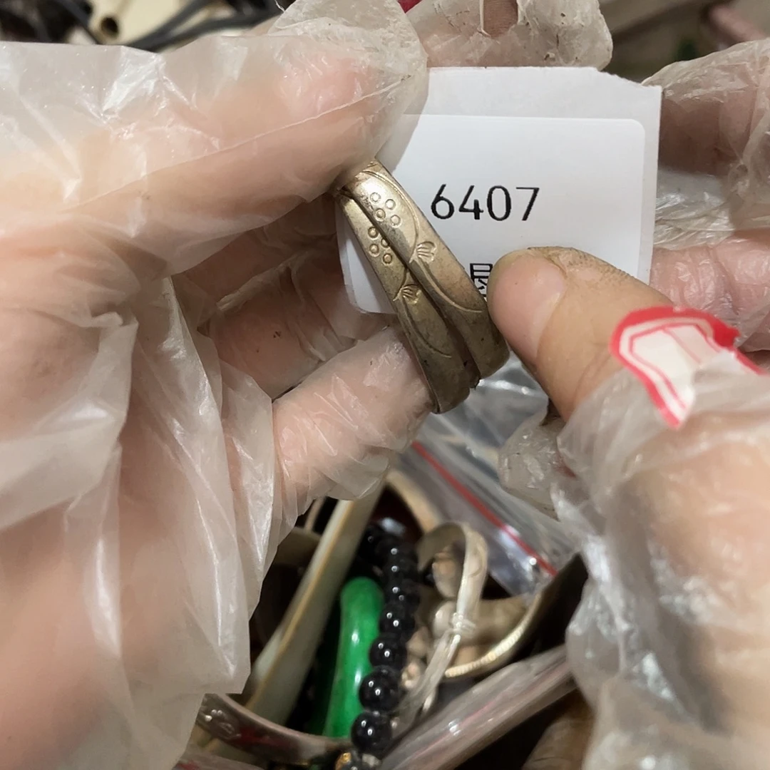 淡***然瓷片6407号工艺品