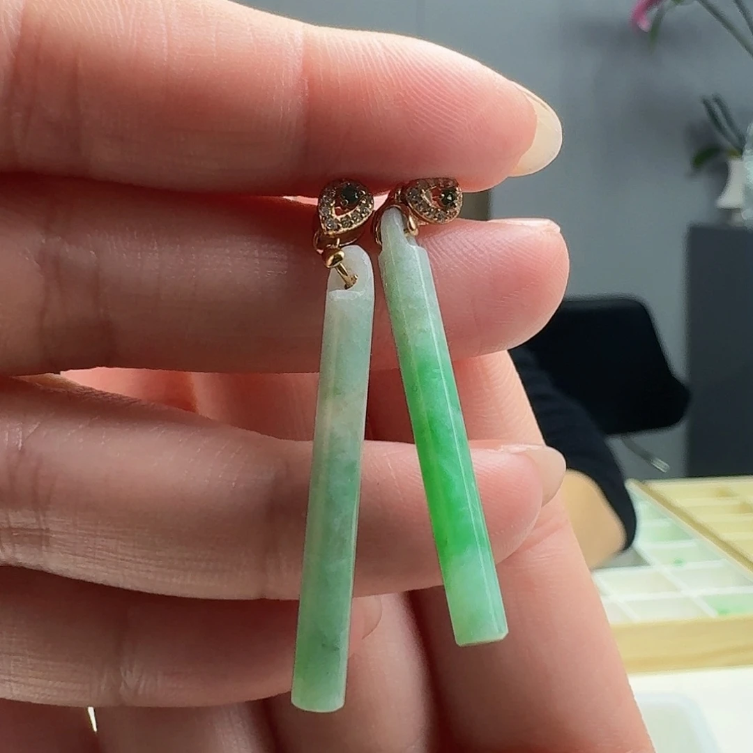 翡翠吊坠(不含链)银S925镶嵌天然