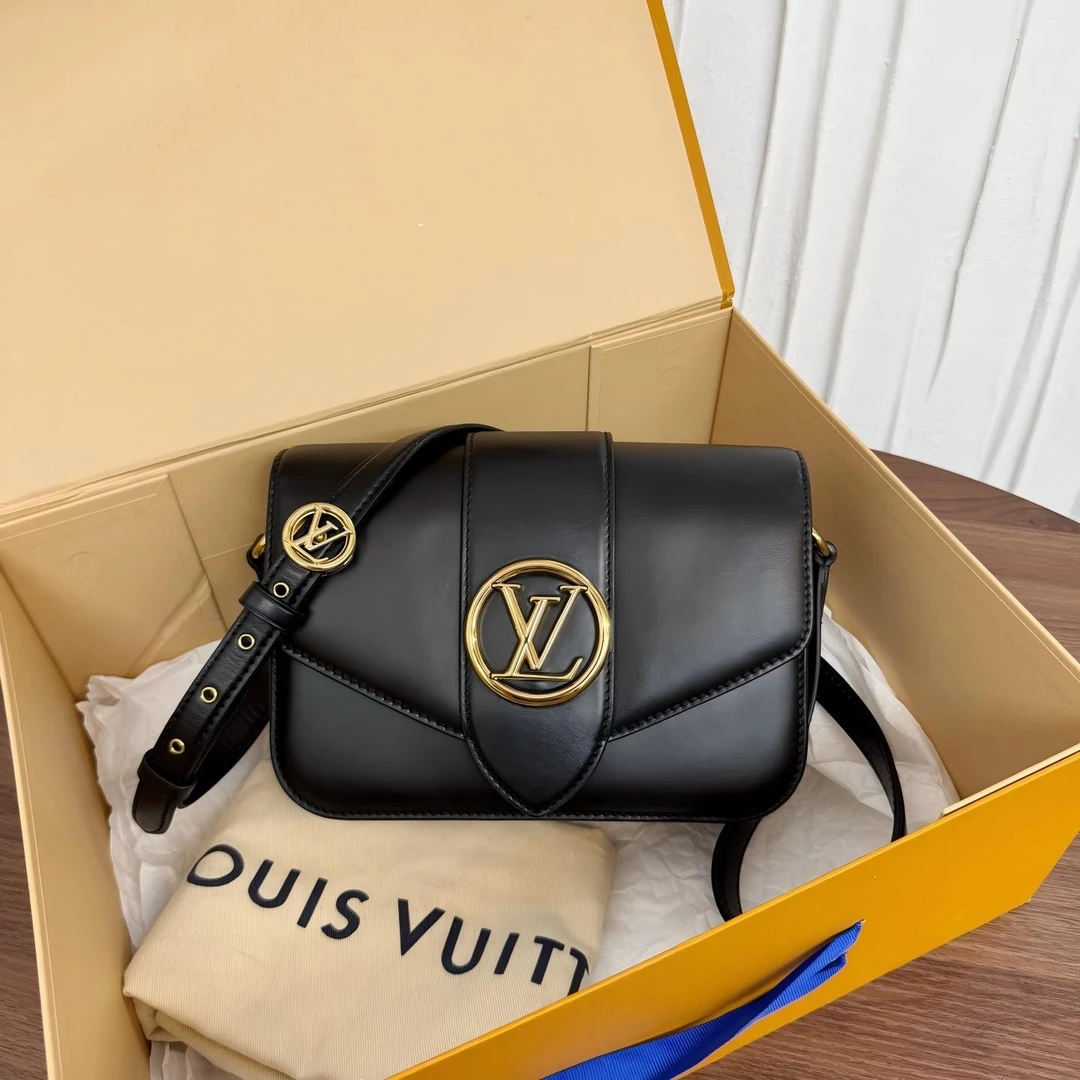 99新 LouisVuitton/路易威登 /夏vv1024/单肩包/15749237