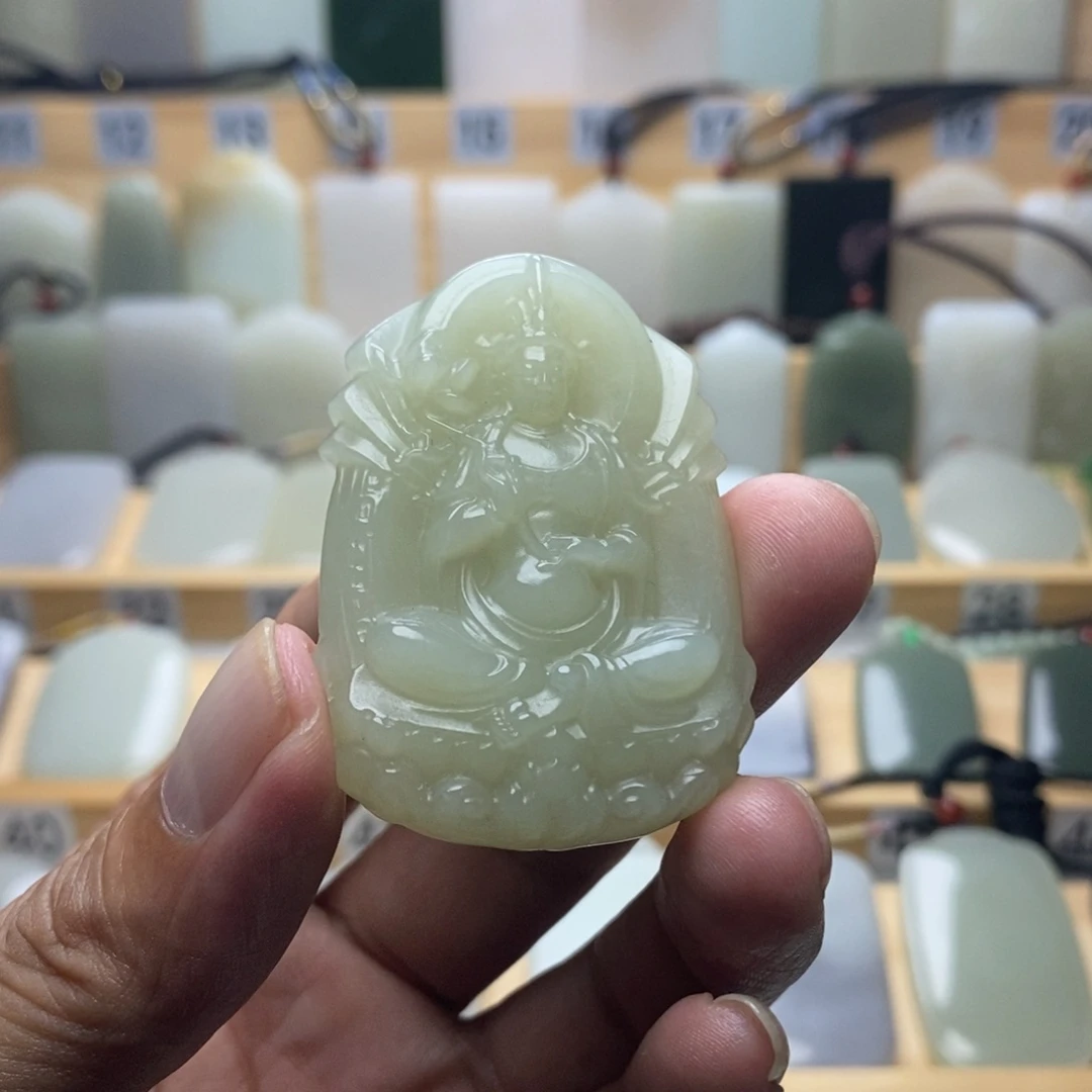 和田玉未镶嵌挂件