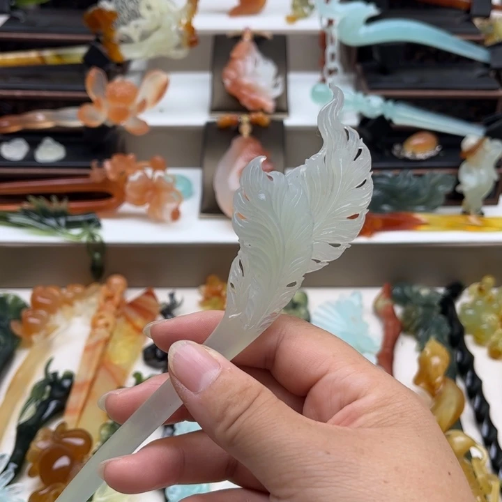 蛇纹石玉未镶嵌岫玉发簪