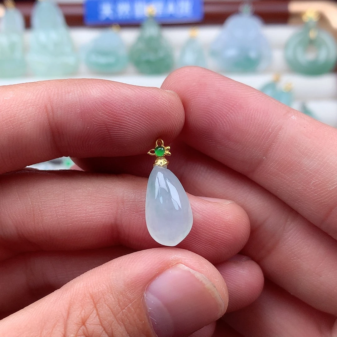 翡翠18K金镶嵌吊坠(不含链)